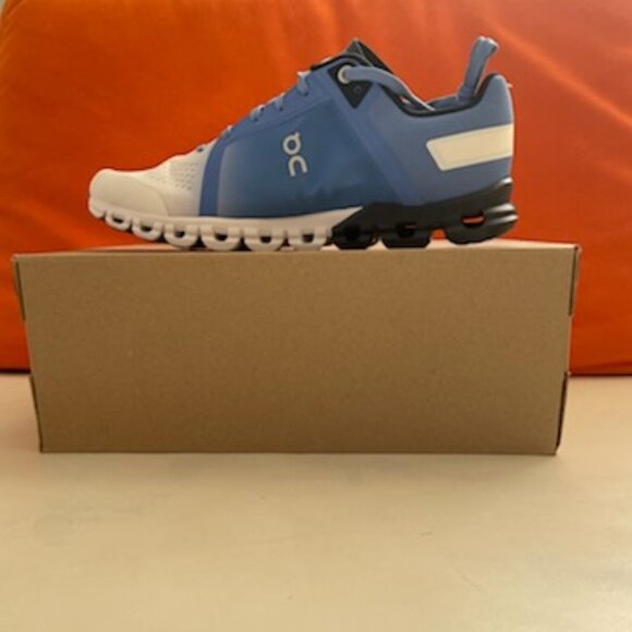 ON CLOUDFLOW MARINA/WHITE WOMEN RUNNING SHOE SIZE 8.5 (NWT) - Picture 7 of 8